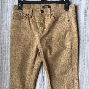 Urban Outfitters BDG print jeans- Size 27
